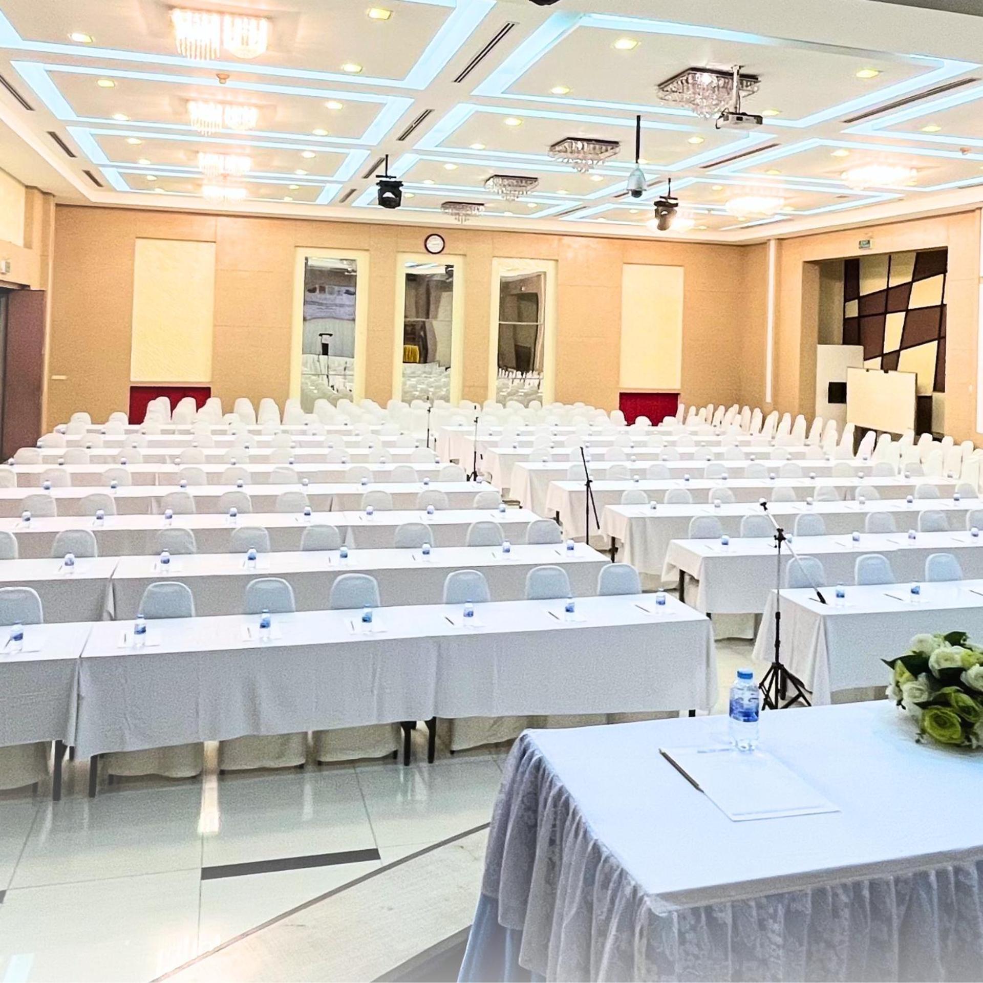 Akelada Hotel Nang Rong Zewnętrze zdjęcie