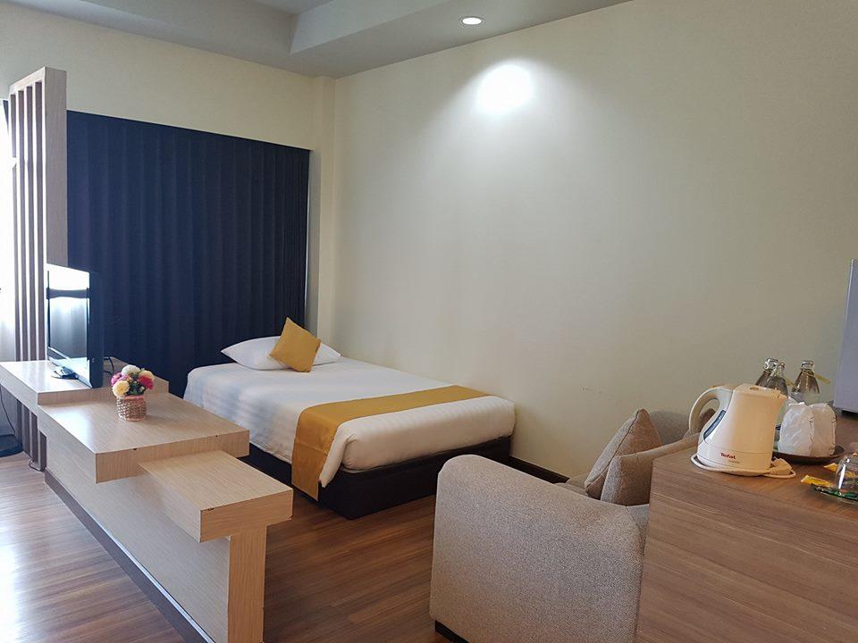 Akelada Hotel Nang Rong Zewnętrze zdjęcie