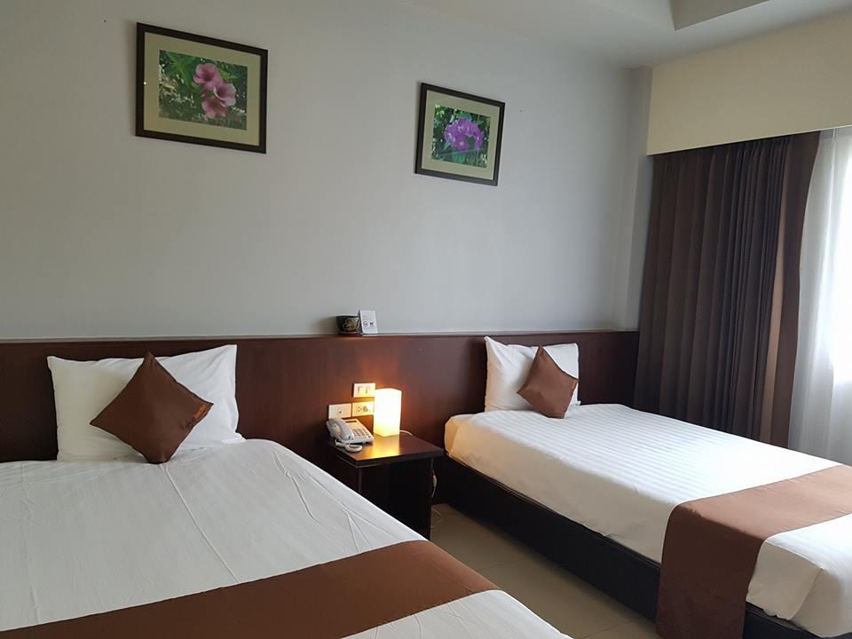 Akelada Hotel Nang Rong Zewnętrze zdjęcie