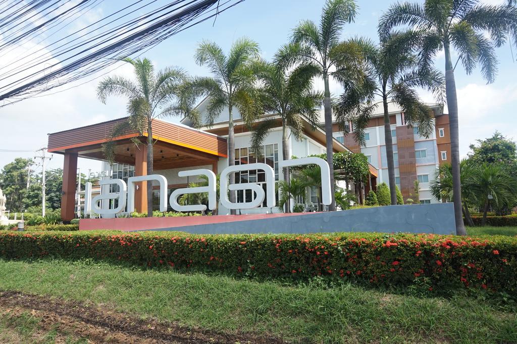 Akelada Hotel Nang Rong Zewnętrze zdjęcie